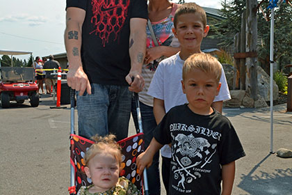 Family arriving at the Ride for Life event.